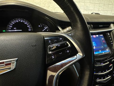 Used 2017 Cadillac XTS Luxury FWD image 28