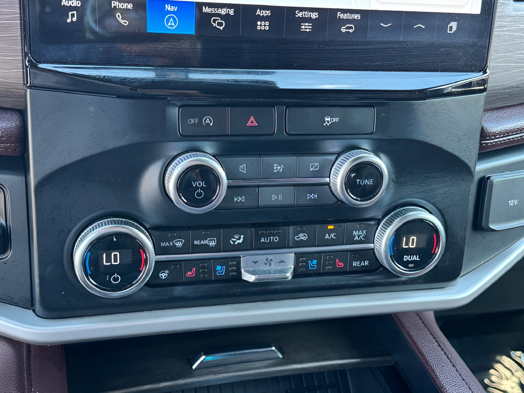 Used 2024 Ford Expedition Limited RWD image 20