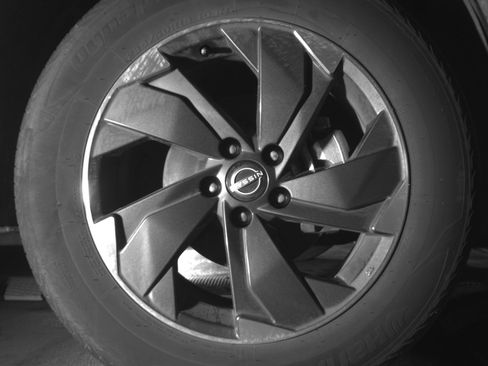 Used 2025 Nissan Rogue SV image 12