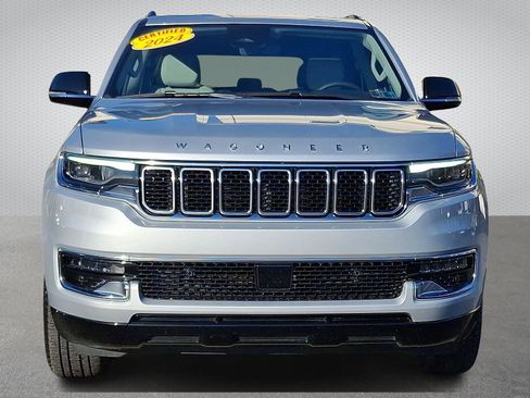 Certified 2024 Jeep Wagoneer 4WD w/ Premium Group I image 2
