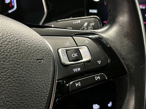 Used 2019 Volkswagen Jetta SEL Premium image 25