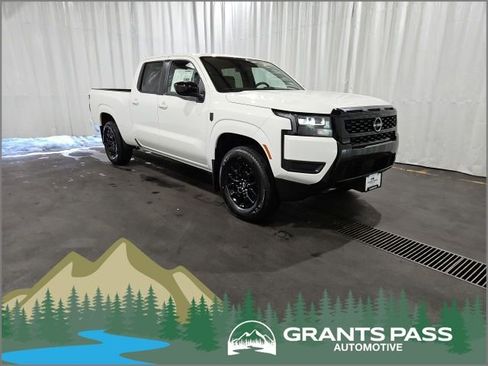 New 2026 Nissan Frontier SV w/ SV Convenience Package AWD/4WD image 1