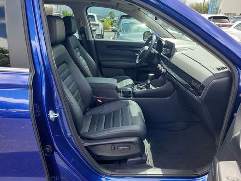 Used 2025 Honda CR-V EX-L image 8