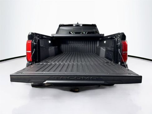 Used 2024 Toyota Tacoma TRD Off-Road w/ TRD Off Road Upgrade Package image 37