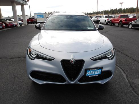 Used 2021 Alfa Romeo Stelvio Sprint w/ Nero Edizione AWD/4WD image 8