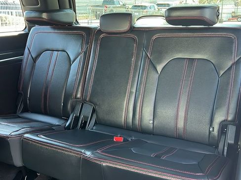 Certified 2022 Ford Expedition Limited image 13