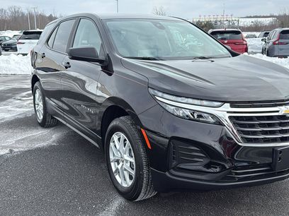 Used 2023 Chevrolet Equinox LS w/ LS Convenience Package
