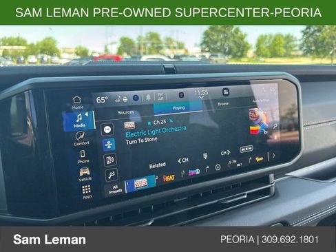 Used 2025 Jeep Gladiator Sport AWD/4WD image 16