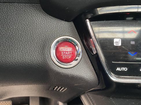 Used 2018 Honda HR-V EX image 21