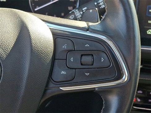 Used 2023 Buick Envision Essence w/ Sport Touring Package image 22