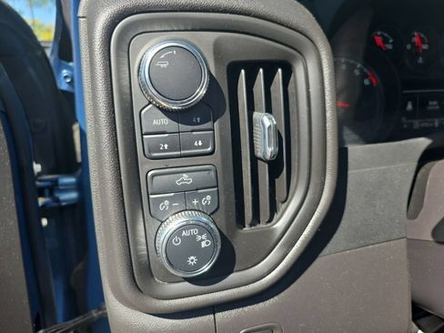 Used 2024 GMC Sierra 1500 Pro w/ Pro Value Package AWD/4WD image 14
