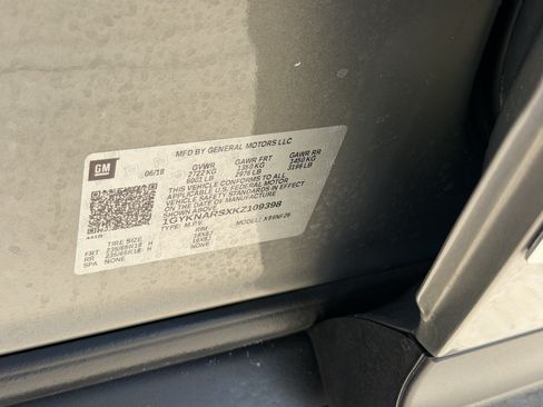 Used 2019 Cadillac XT5 Premium Luxury FWD image 32