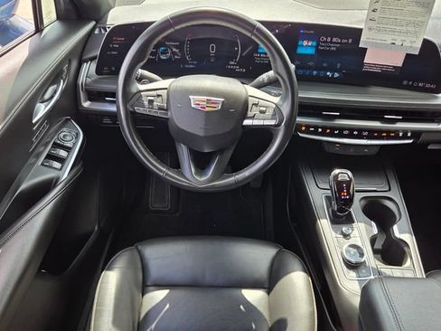 Used 2024 Cadillac XT4 Premium Luxury AWD/4WD image 13