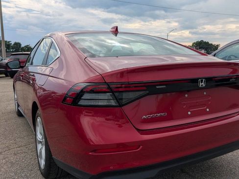 Used 2024 Honda Accord LX image 21