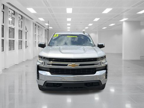 Used 2021 Chevrolet Silverado 1500 LT AWD/4WD image 2