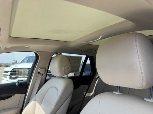 Used 2019 Mercedes-Benz GLC 300 image 20