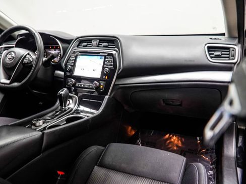 Used 2017 Nissan Maxima 3.5 S image 18