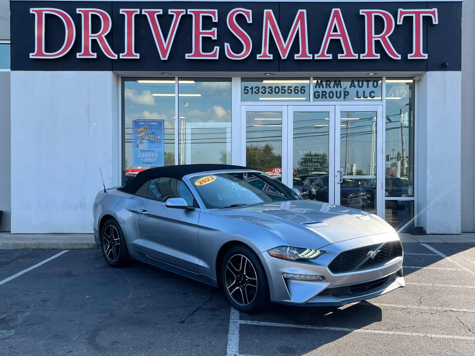 Used 2022 Ford Mustang Premium RWD image 3