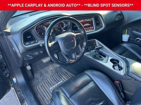 Used 2020 Dodge Challenger SXT w/ Plus Package image 6