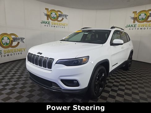 Used 2020 Jeep Cherokee Latitude Plus AWD/4WD image 3