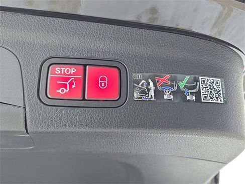 New 2026 Mercedes-Benz GLE 350 4MATIC image 32