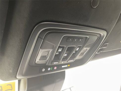 Used 2025 GMC Sierra 2500 Denali Ultimate image 34