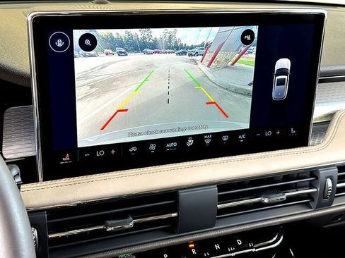 Used 2023 Lincoln Corsair FWD image 16