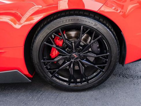 Used 2023 Chevrolet Corvette Stingray Premium Conv w/ Z51 Performance Package RWD image 40