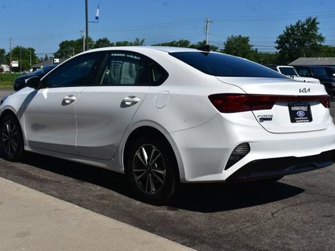 Used 2024 Kia Forte LXS FWD image 12