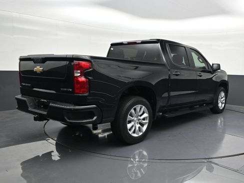 Used 2024 Chevrolet Silverado 1500 Custom RWD image 5