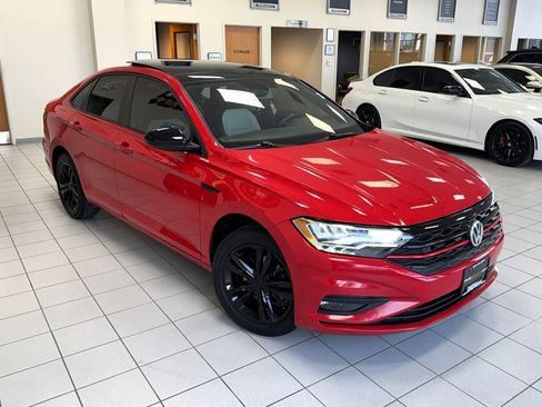 Used 2019 Volkswagen Jetta R-Line w/ R-Line Cold Weather Package image 68