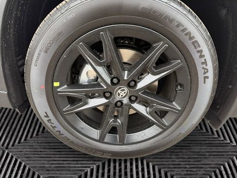 New 2026 Toyota Grand Highlander AWD Hybrid image 14