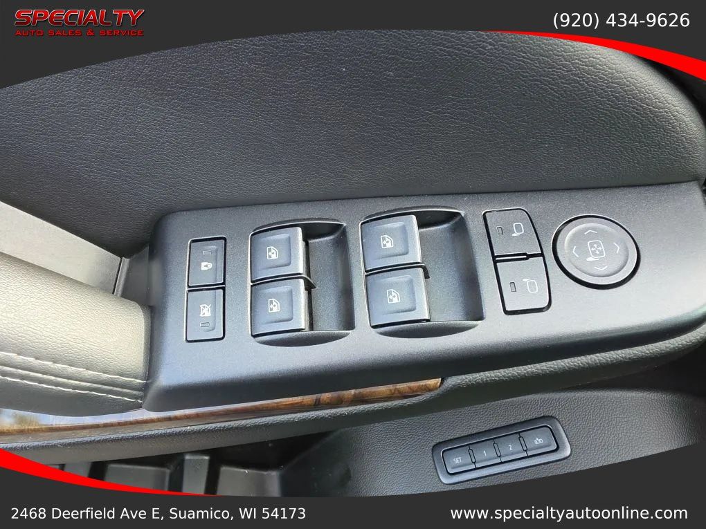 Used 2019 Chevrolet Suburban LT AWD/4WD image 25