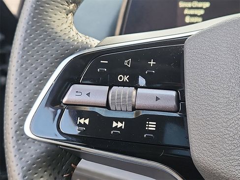 Used 2023 Nissan Ariya PLATINUM+ e-4ORCE image 22