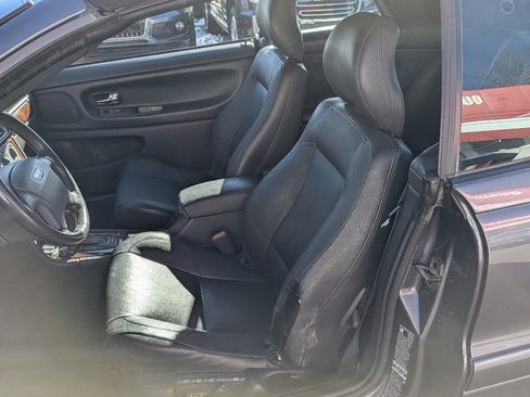 Used 2004 Volvo C70 HT image 9