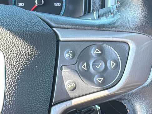 Used 2022 GMC Canyon AT4 image 23