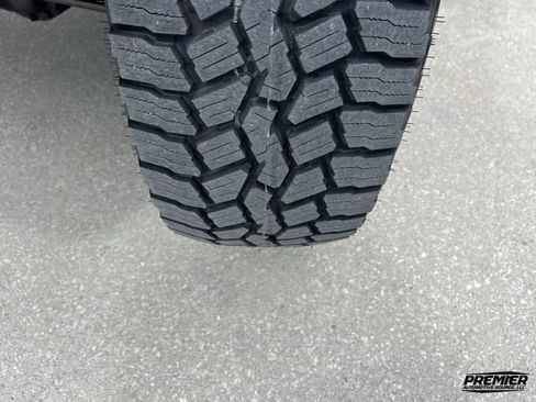 Used 2001 Jeep Cherokee Limited AWD/4WD image 48