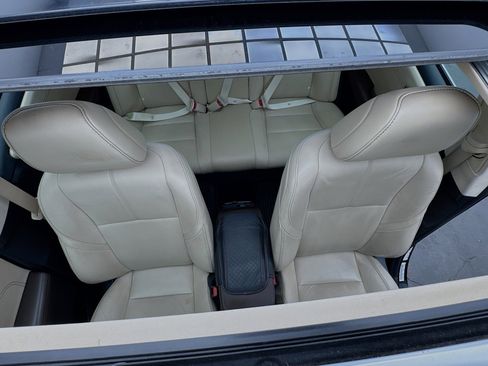 Used 2018 Toyota Avalon Limited image 14