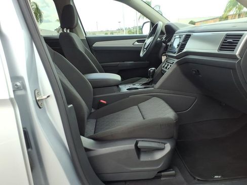 Used 2019 Volkswagen Atlas S FWD image 12
