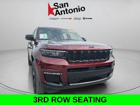 Used 2024 Jeep Grand Cherokee L Limited w/ Black Appearance Package RWD image 2