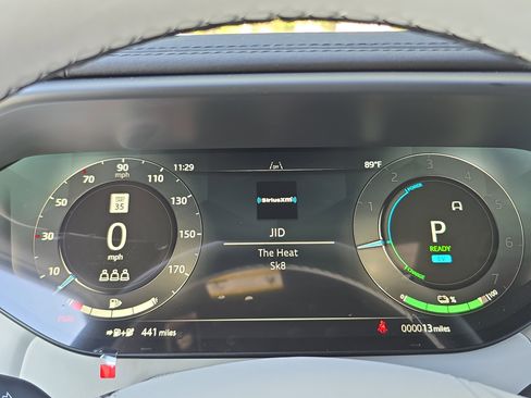 New 2025 Land Rover Range Rover Sport Dynamic SE image 19