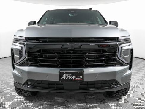 Used 2026 Chevrolet Tahoe RST w/ RST Performance Edition image 3