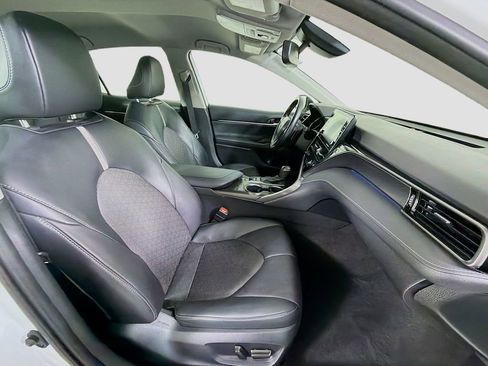 Used 2024 Toyota Camry XSE image 28