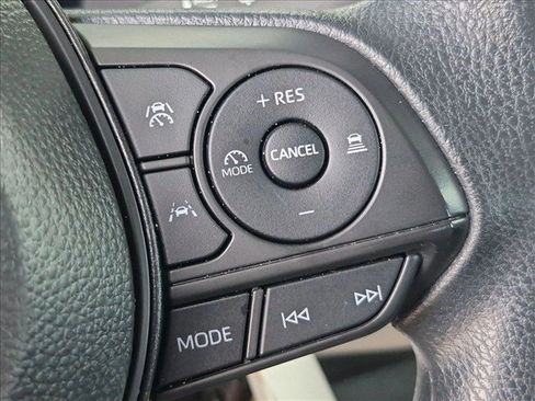 Used 2026 Toyota Corolla LE FWD image 24