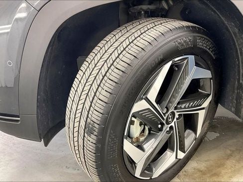 Certified 2024 Hyundai Tucson Limited FWD image 34