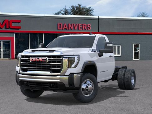 New 2026 GMC Sierra 3500 Pro w/ Convenience Package AWD/4WD image 30