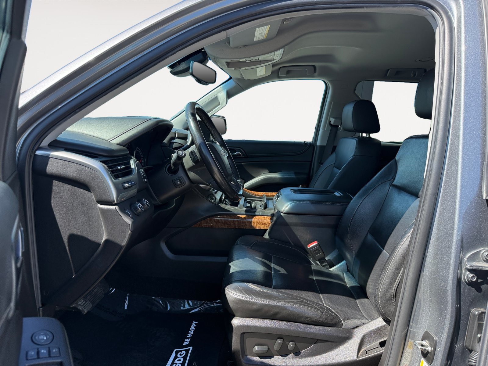 Used 2018 Chevrolet Tahoe Premier AWD/4WD image 10