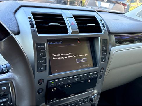 Used 2017 Lexus GX 460 image 9