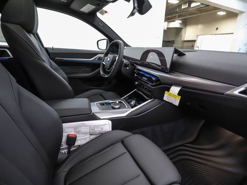New 2026 BMW i4 xDrive40i w/ Parking Assistance Package image 30