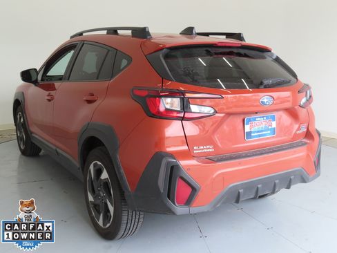 Used 2024 Subaru Crosstrek 2.5i Limited w/ Crosstrek Mirror Package image 8